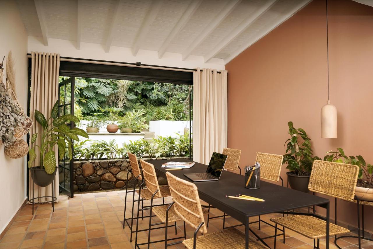 Hotel Quinta Ladera メデジン エクステリア 写真